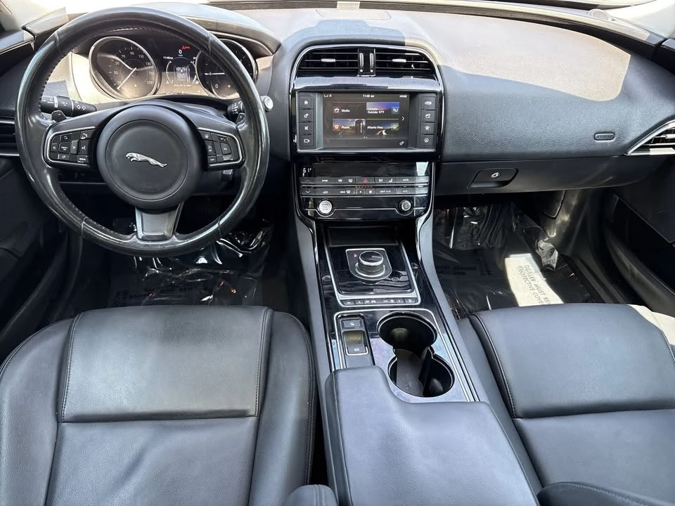 2017 Jaguar XE - Image 2 of 20