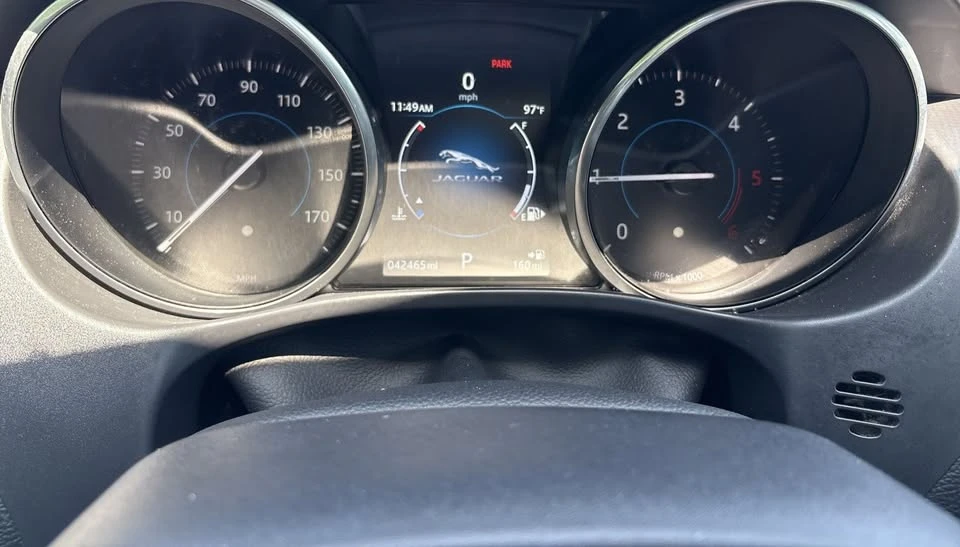 2017 Jaguar XE - Image 12 of 20