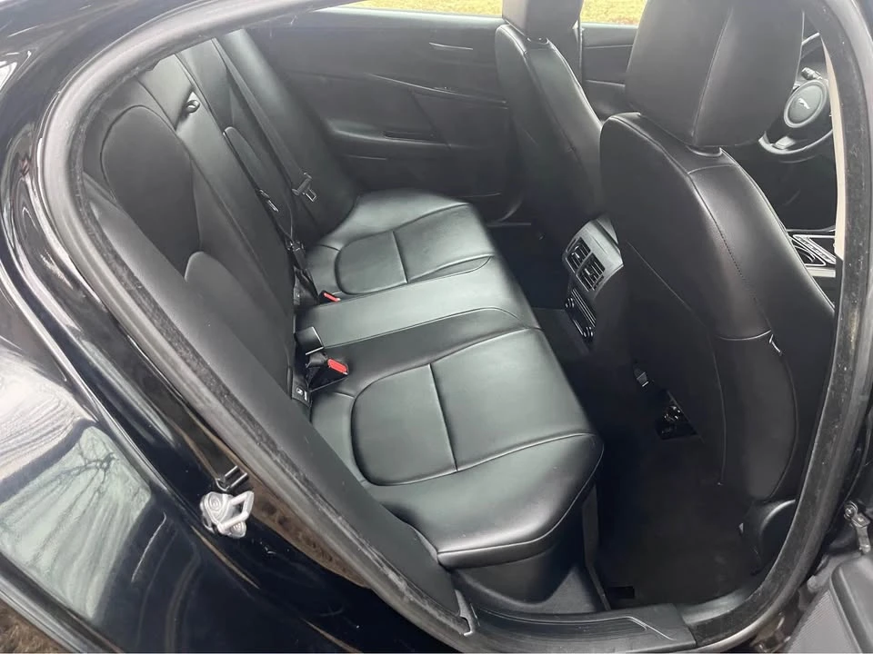 2017 Jaguar XE - Image 12 of 14