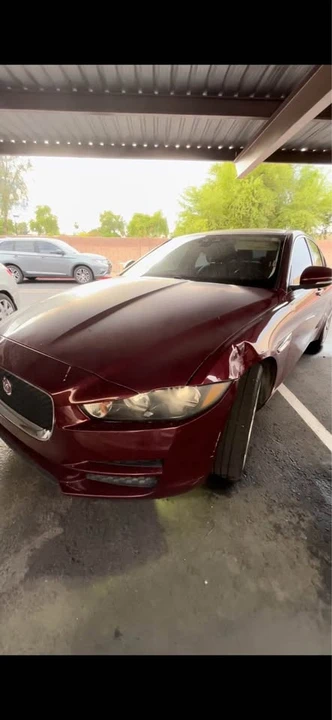 2017 Jaguar XE - Image 2 of 2