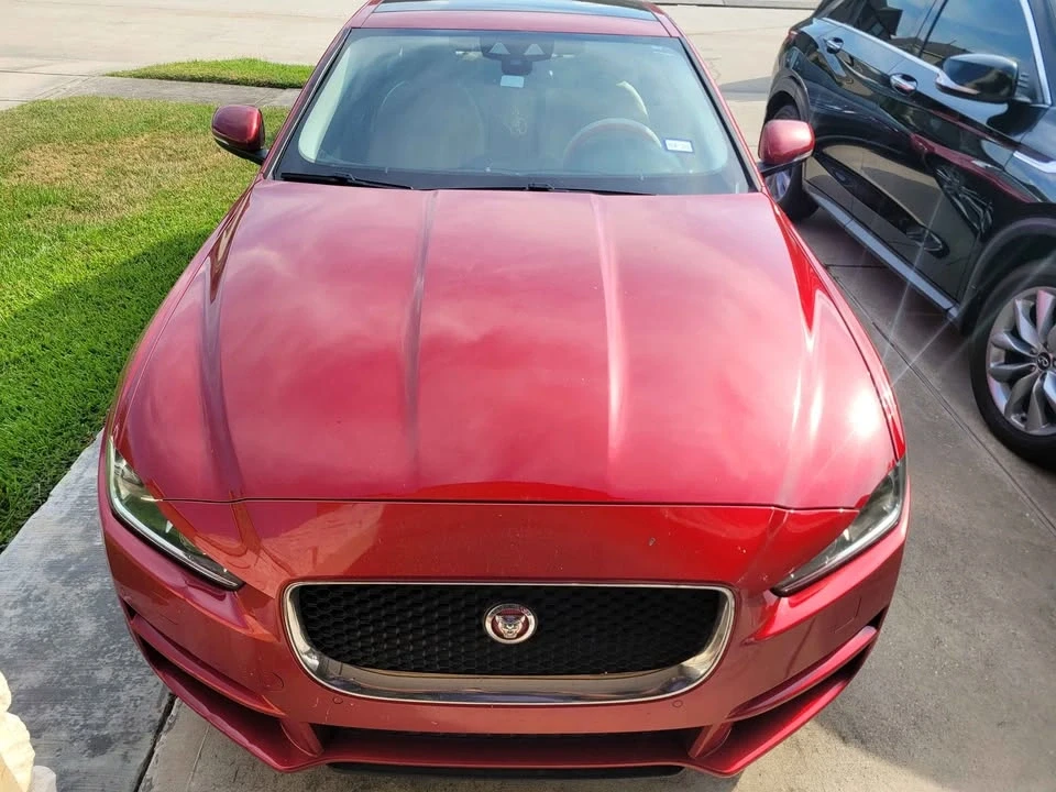 2017 Jaguar XE - Image 6 of 12