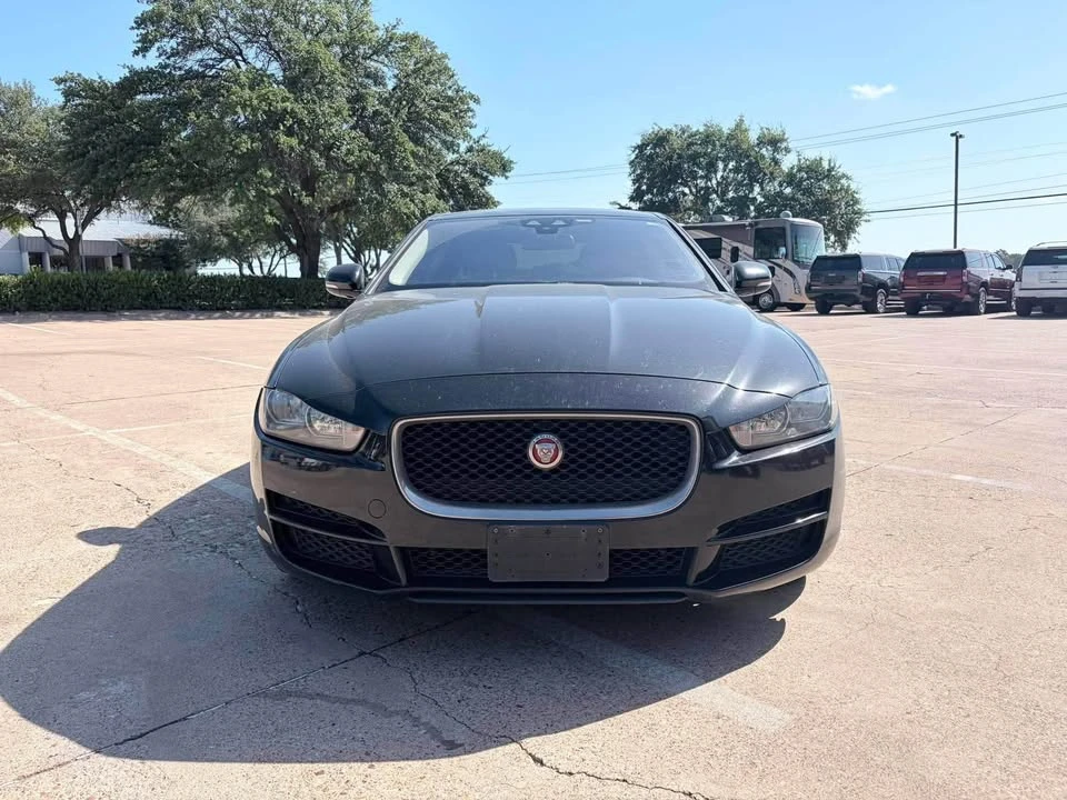 2017 Jaguar XE - Image 2 of 16