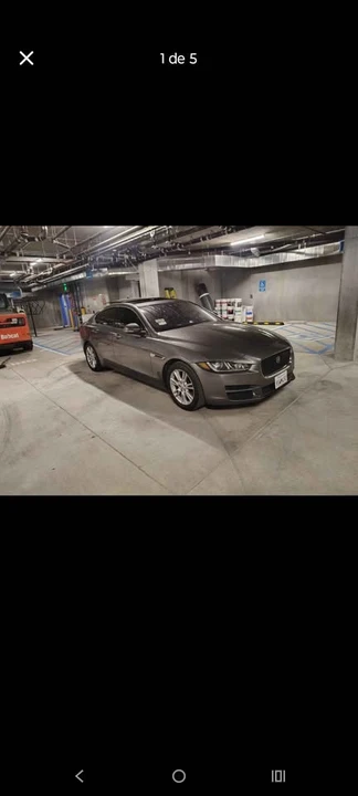 2017 Jaguar XE - Image 6 of 6