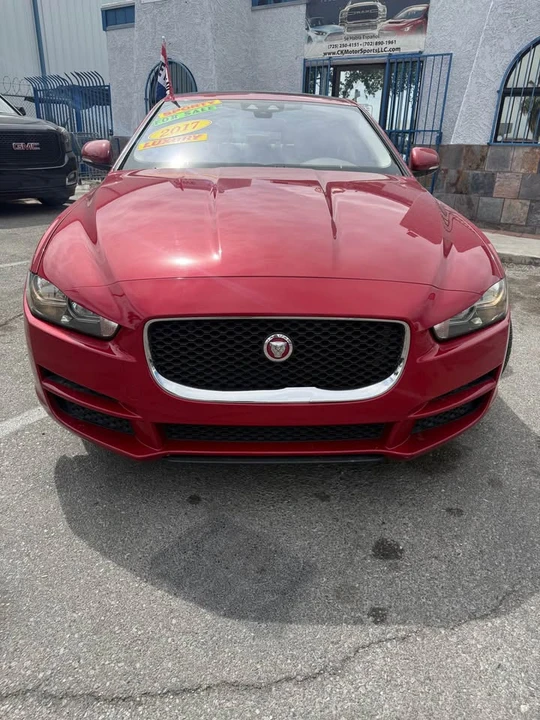 2017 Jaguar XE - Image 2 of 20