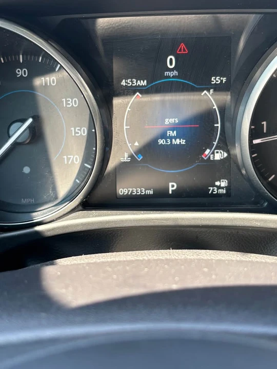 2017 Jaguar XE - Image 13 of 20