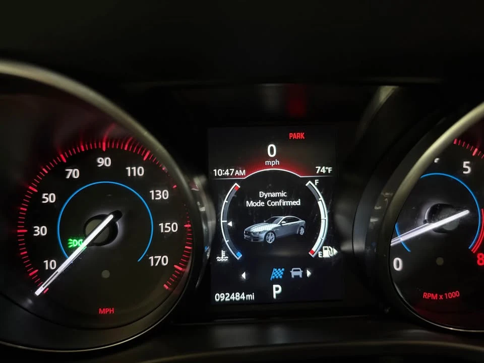 2017 Jaguar XE - Image 7 of 9