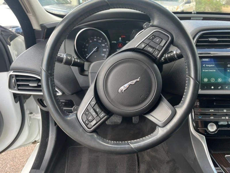 2017 Jaguar XE - Image 12 of 21