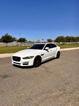 2017 Jaguar XE 25t Prestige
