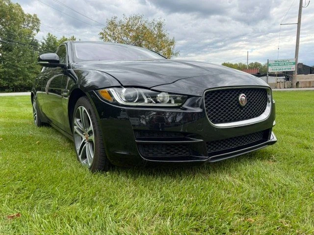 2017 Jaguar XE - Image 11 of 13