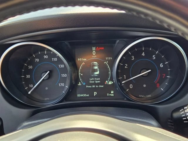 2017 Jaguar XE - Image 10 of 10