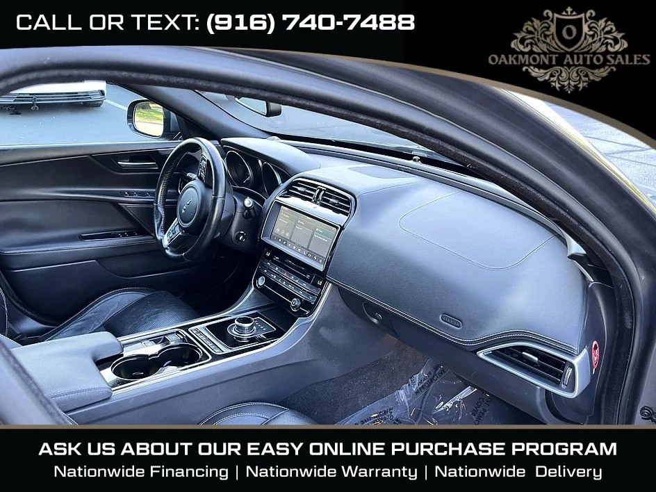 2017 Jaguar XE - Image 11 of 20
