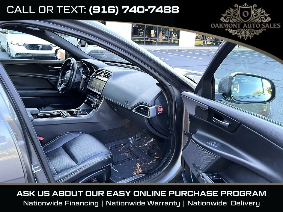 2017 Jaguar XE - Image 9 of 20