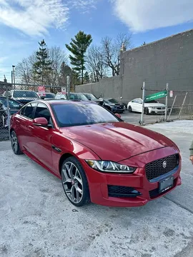 2017 Jaguar XE 35T R-Sport