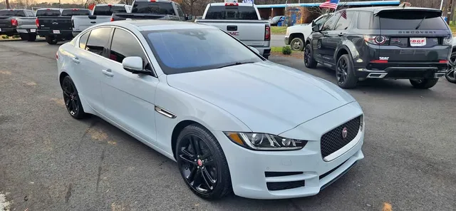 2017 Jaguar XE 35t First Edition