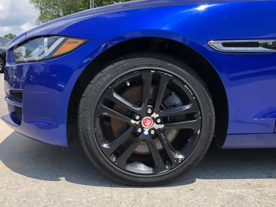 2017 Jaguar XE - Image 20 of 20