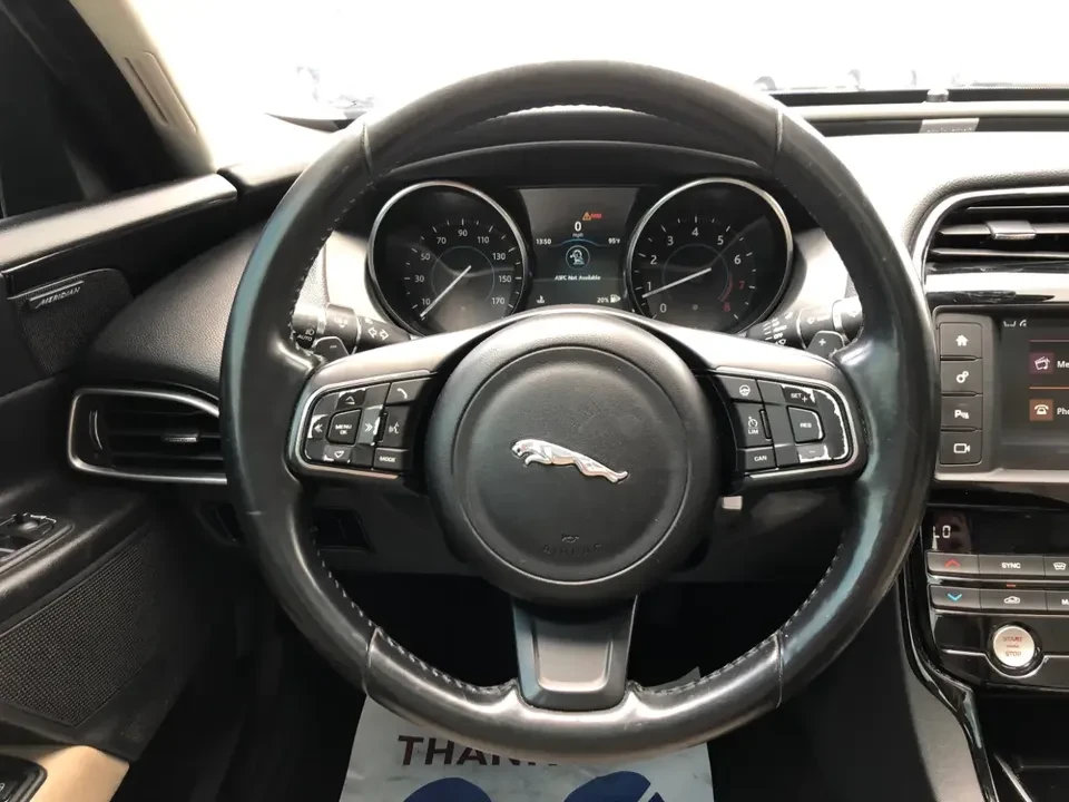 2017 Jaguar XE - Image 12 of 20
