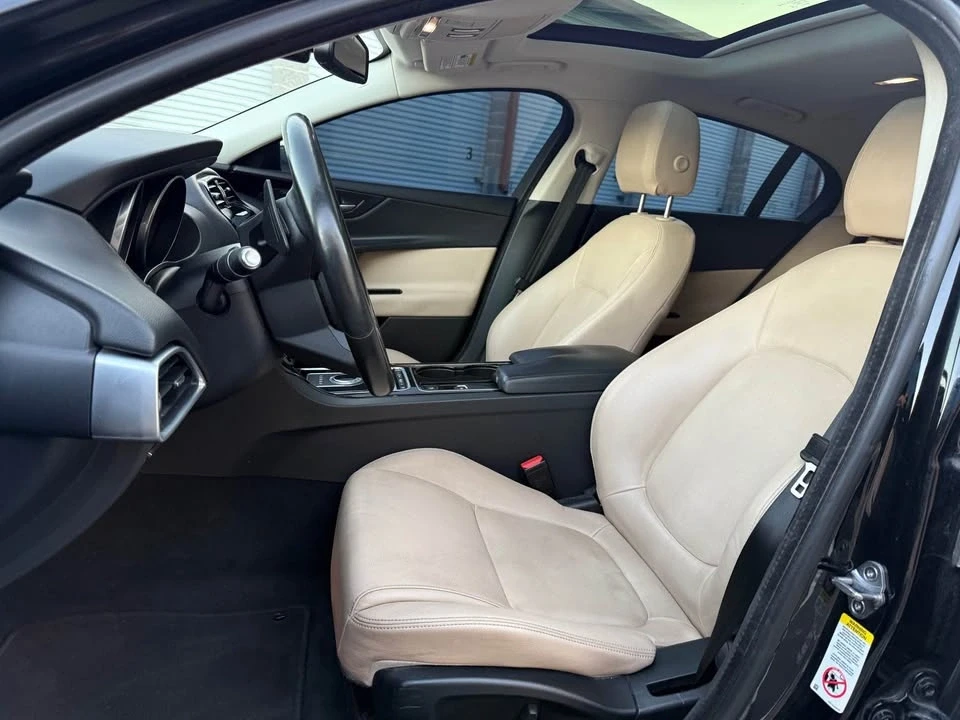 2017 Jaguar XE - Image 8 of 16