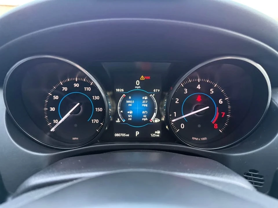 2017 Jaguar XE - Image 14 of 16