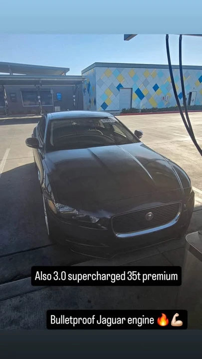 2017 Jaguar XE - Image 3 of 6