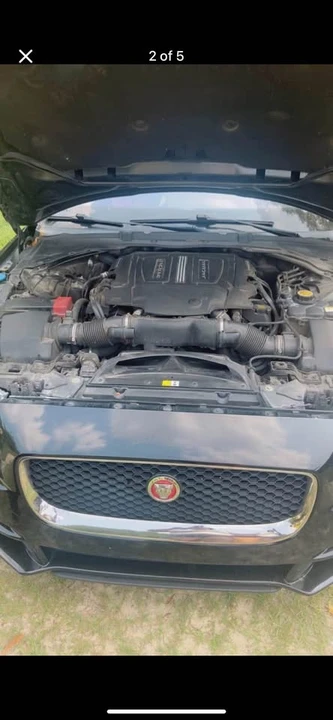 2017 Jaguar XE - Image 2 of 2