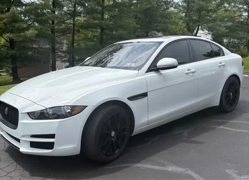 2017 Jaguar XE 35t Premium