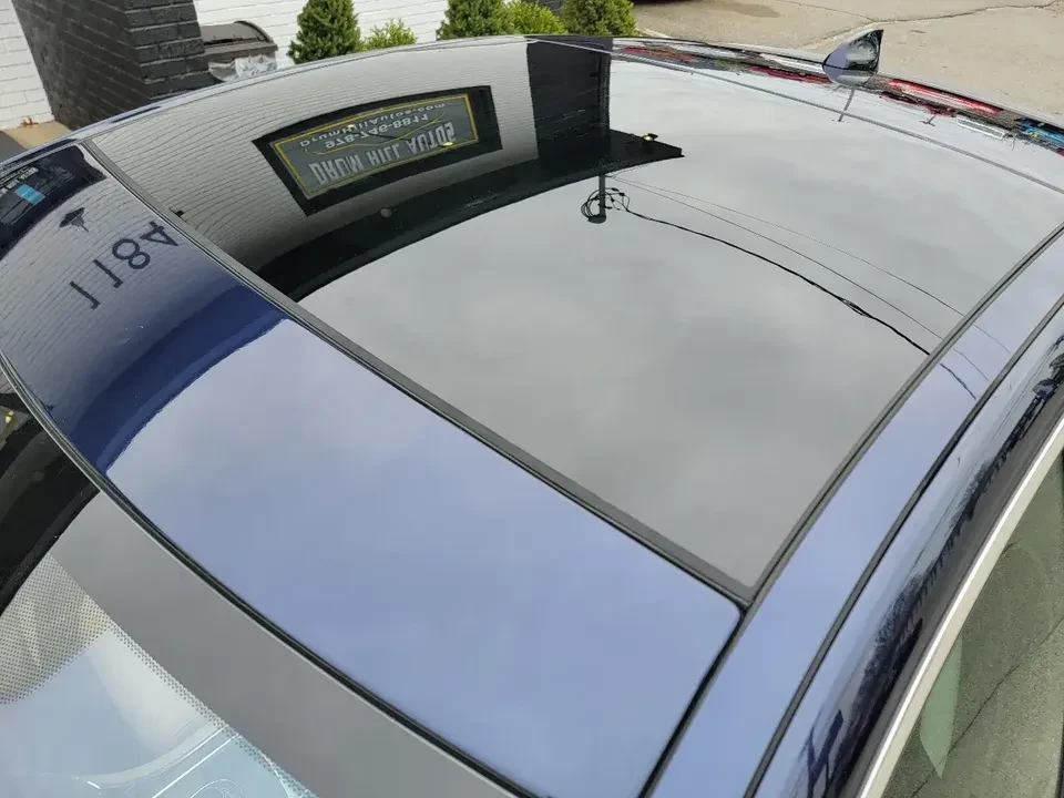 2017 Jaguar XE - Image 12 of 16