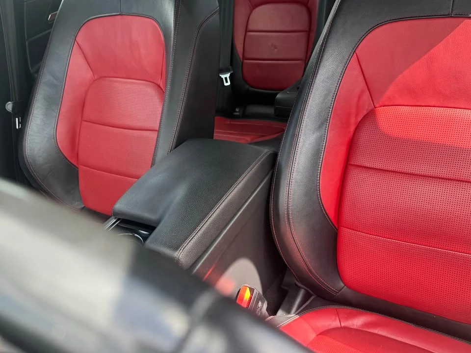 2017 Jaguar XE - Image 12 of 18