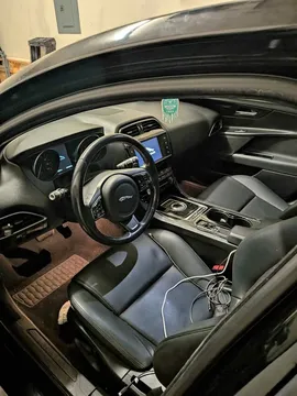 2017 Jaguar XE 35t Supercharge Premium