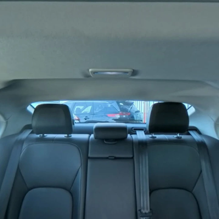 2017 Jaguar XE - Image 8 of 20