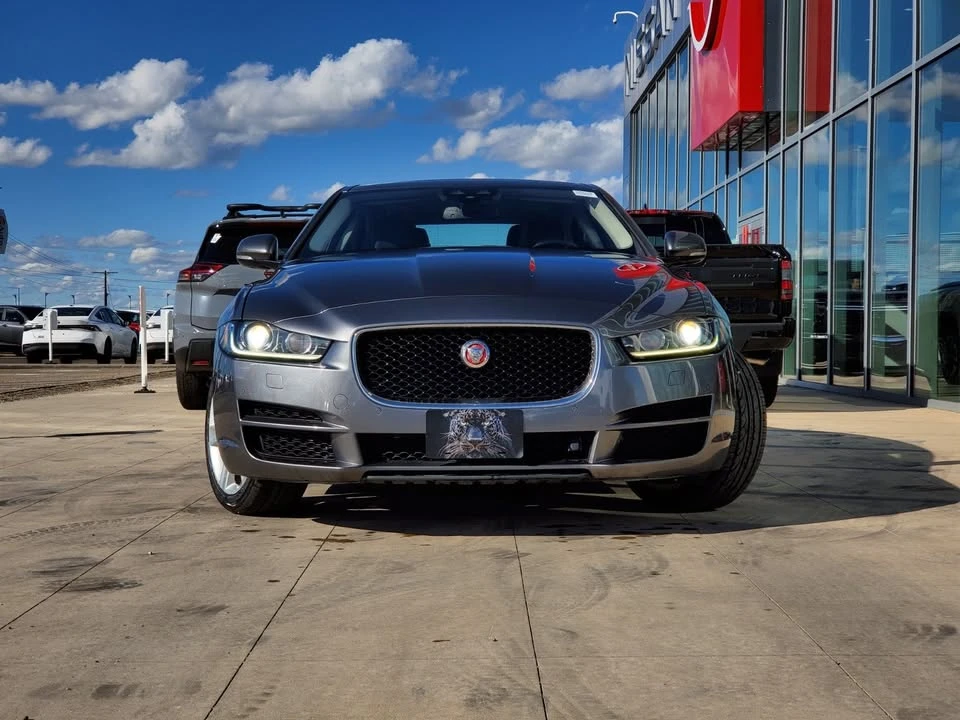 2017 Jaguar XE - Image 2 of 20