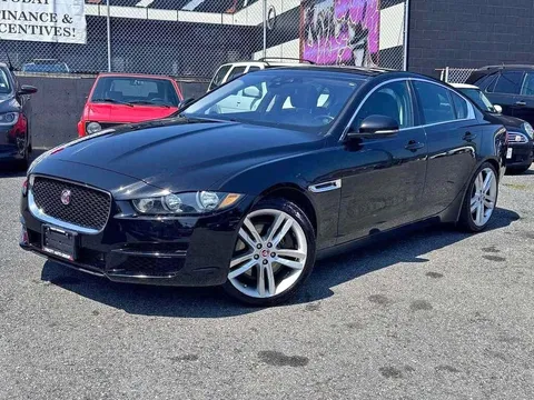2017 Jaguar XE Prestige