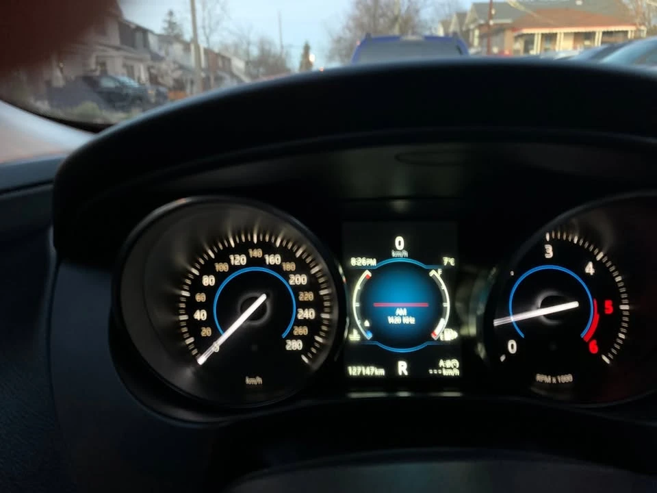 2017 Jaguar XE - Image 13 of 16