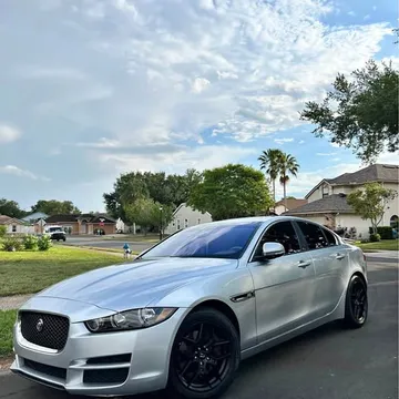 2017 Jaguar XE