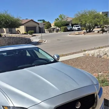 2017 Jaguar XE 25t