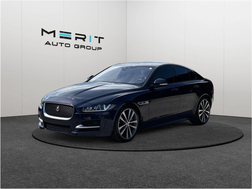 2017 Jaguar XE - Image 4 of 20