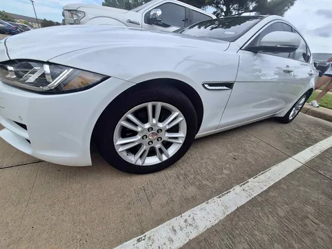 2017 Jaguar XE
