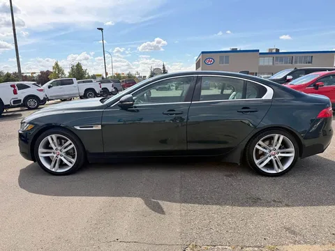 2017 Jaguar XE