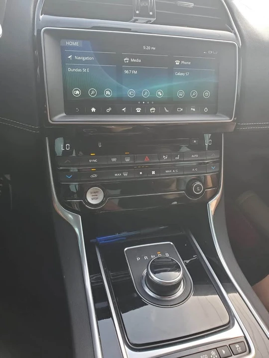 2017 Jaguar XE - Image 11 of 14
