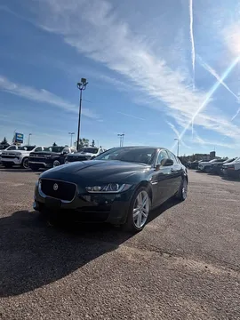 2017 Jaguar XE Prestige