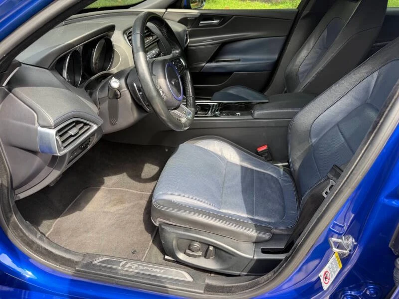 2017 Jaguar XE - Image 15 of 20