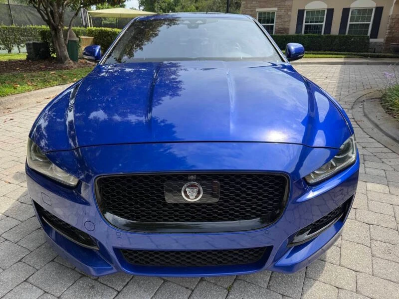 2017 Jaguar XE - Image 9 of 20