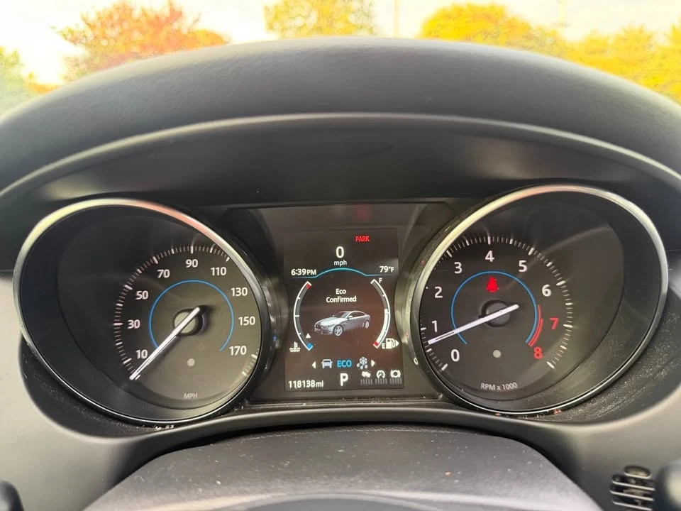 2017 Jaguar XE - Image 15 of 20