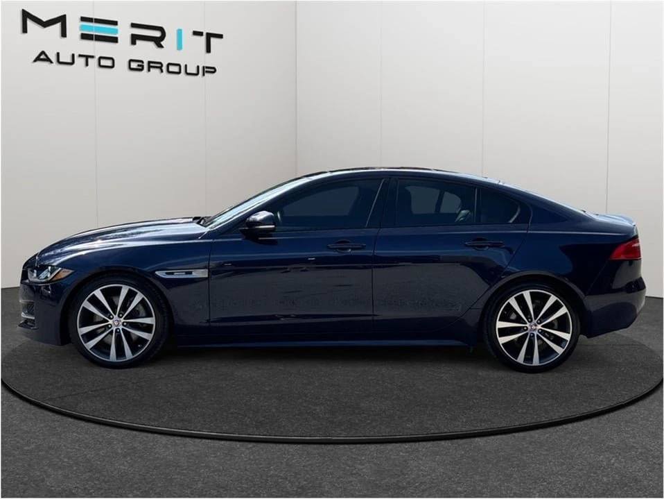 2017 Jaguar XE - Image 5 of 20