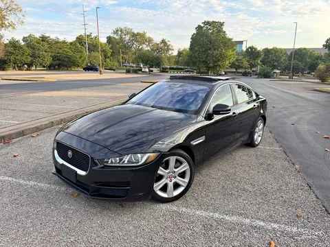 2017 Jaguar XE