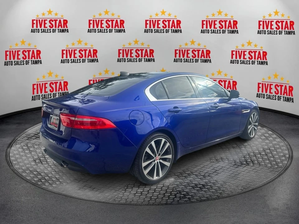 2017 Jaguar XE - Image 7 of 20
