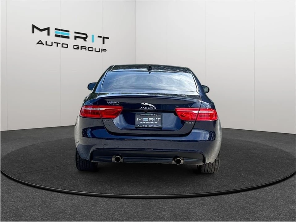 2017 Jaguar XE - Image 8 of 20