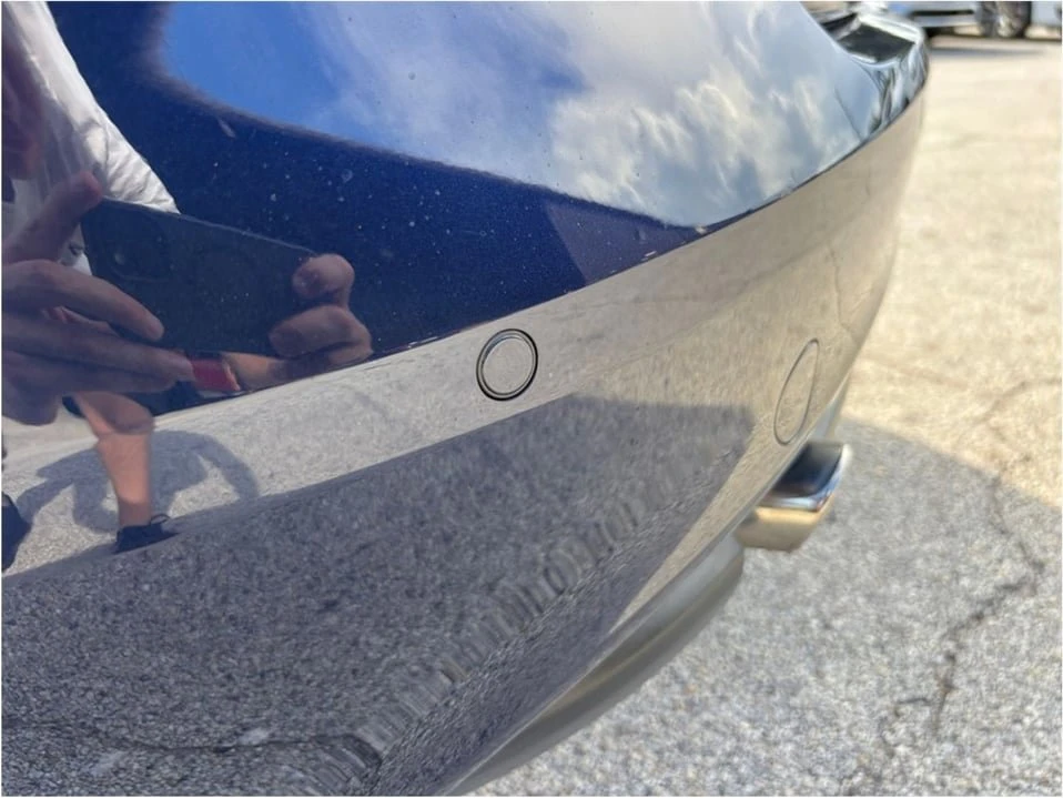 2017 Jaguar XE - Image 16 of 20