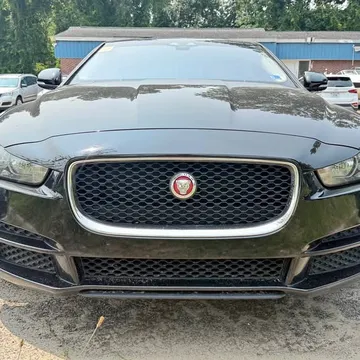 2017 Jaguar XE XE 20d Prestige Sedan 4D
