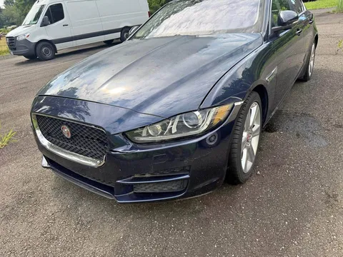 2017 Jaguar XE XE 20d Sedan 4D