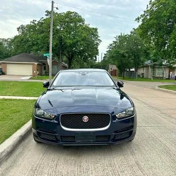 2017 Jaguar XE 25t Premium